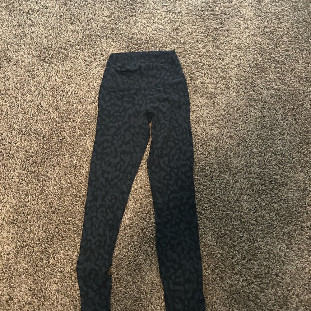 lulemon Align™ High-Rise Pant 25"-Size 2 - Picture 2 of 6